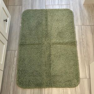Living Colors Bath Rug